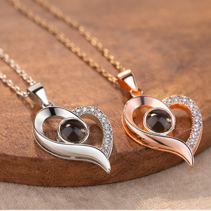 Collar “Te Amo en 100 Idiomas” 🤎 Incluye Caja 🎁