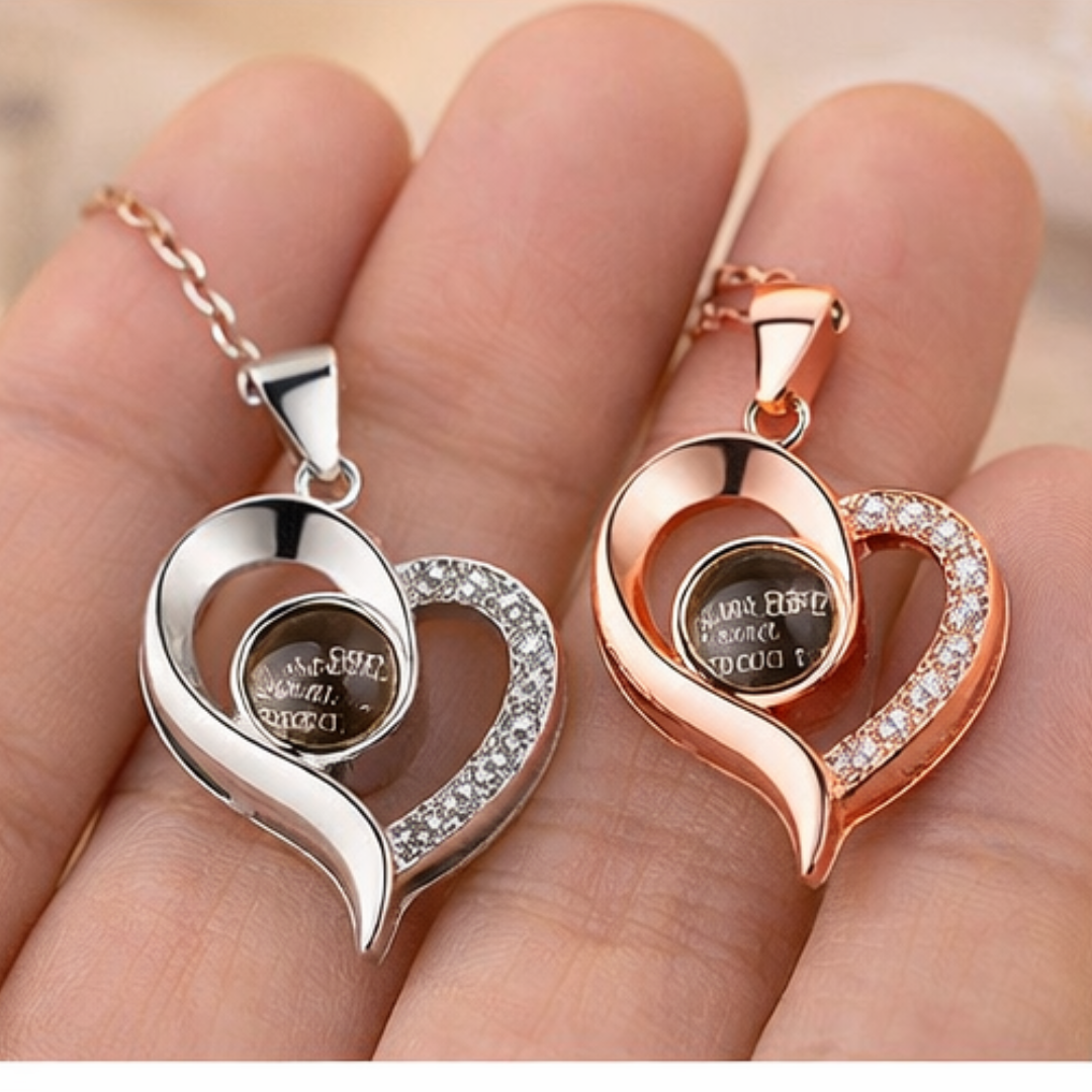 Collar “Te Amo en 100 Idiomas” 🤎 Incluye Caja 🎁
